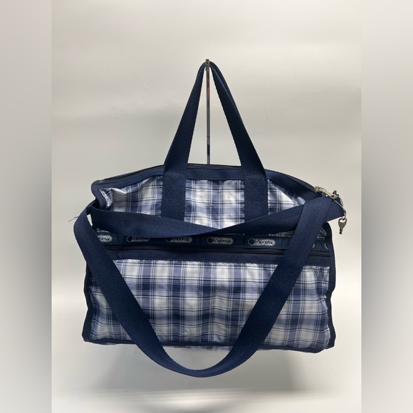Lesportsac Bags Lesportsac Travel Bag Poshmark